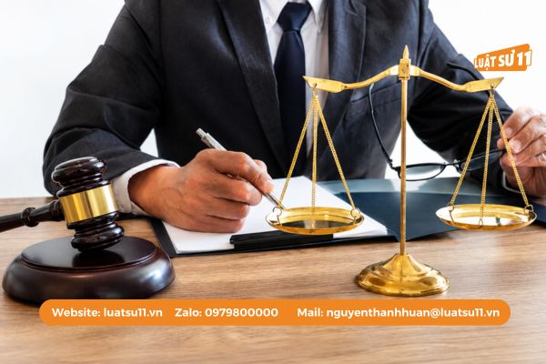 Thẩm quyền đình chỉ vụ án hình sự phụ thuộc vào giai đoạn tố tụng